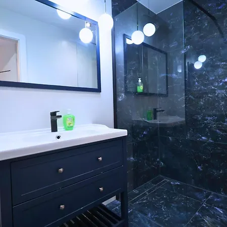 17 Pietro #capitaltower 177b Fv Parking By Okazja Lejlighed