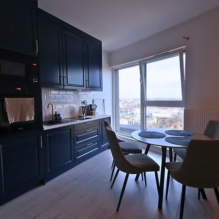 17 Pietro #capitaltower 177b Fv Parking By Okazja Apartment Rzeszow