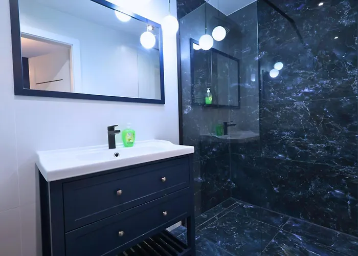 17 Pietro #capitaltower 177b Fv Parking By Okazja Lejlighed